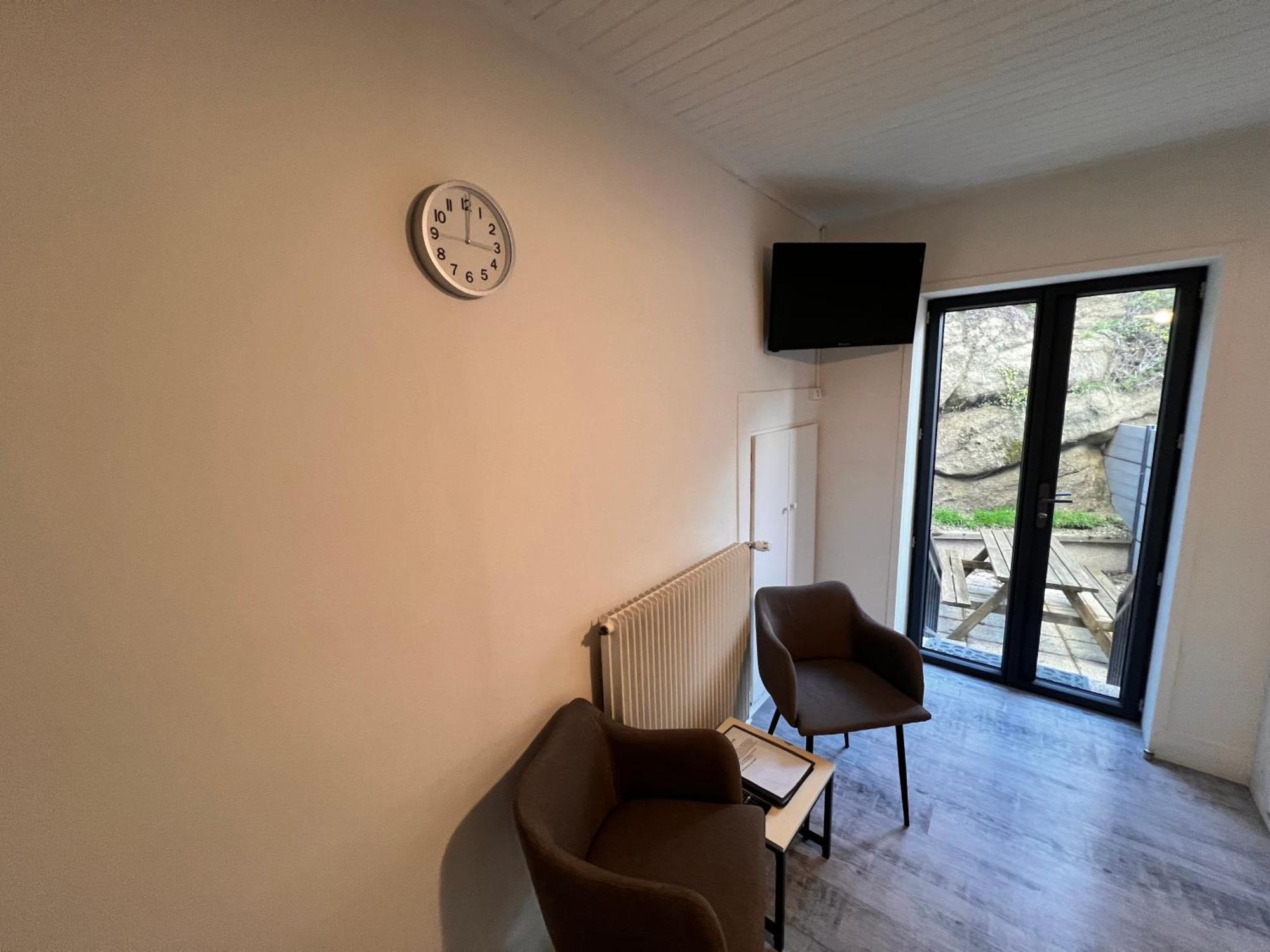 Appartement 4 Personnes, 1 Chambre, Terrasse, Wifi, Proche Du Centre لا بوربول المظهر الخارجي الصورة